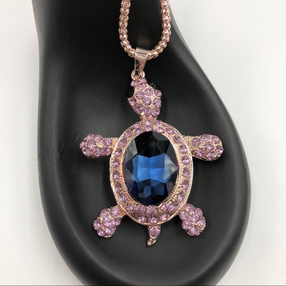 Turtle Statement Necklace NWT 32” Chain - Picture 2 of 3